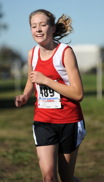 NCS XC D4 Girls-266.JPG